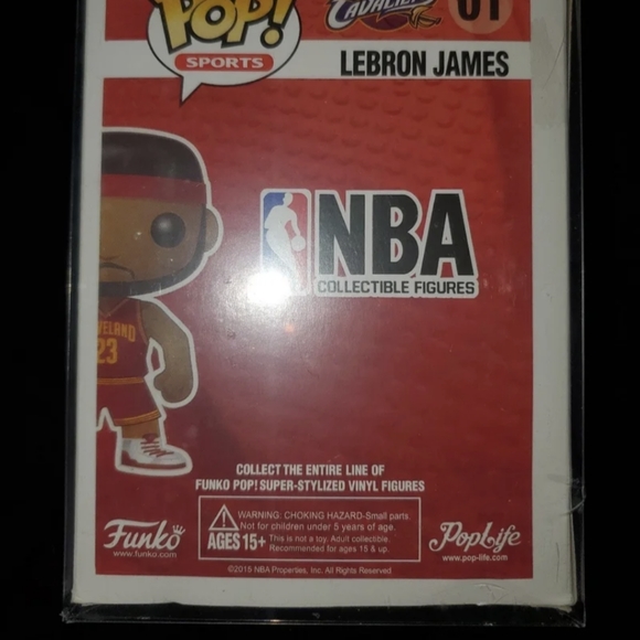 2 LeBron James Cleveland Cavaliers Funko Pop - Picture 4 of 10